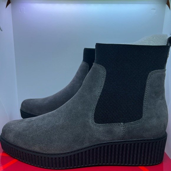 NOT FOR SALE - Picture 2 of 8